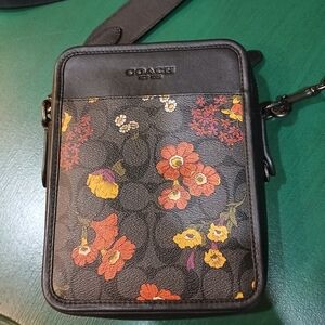 Coach Sullivan Black Floral Crossbody Bag